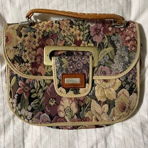 Vintage tapestry handbag